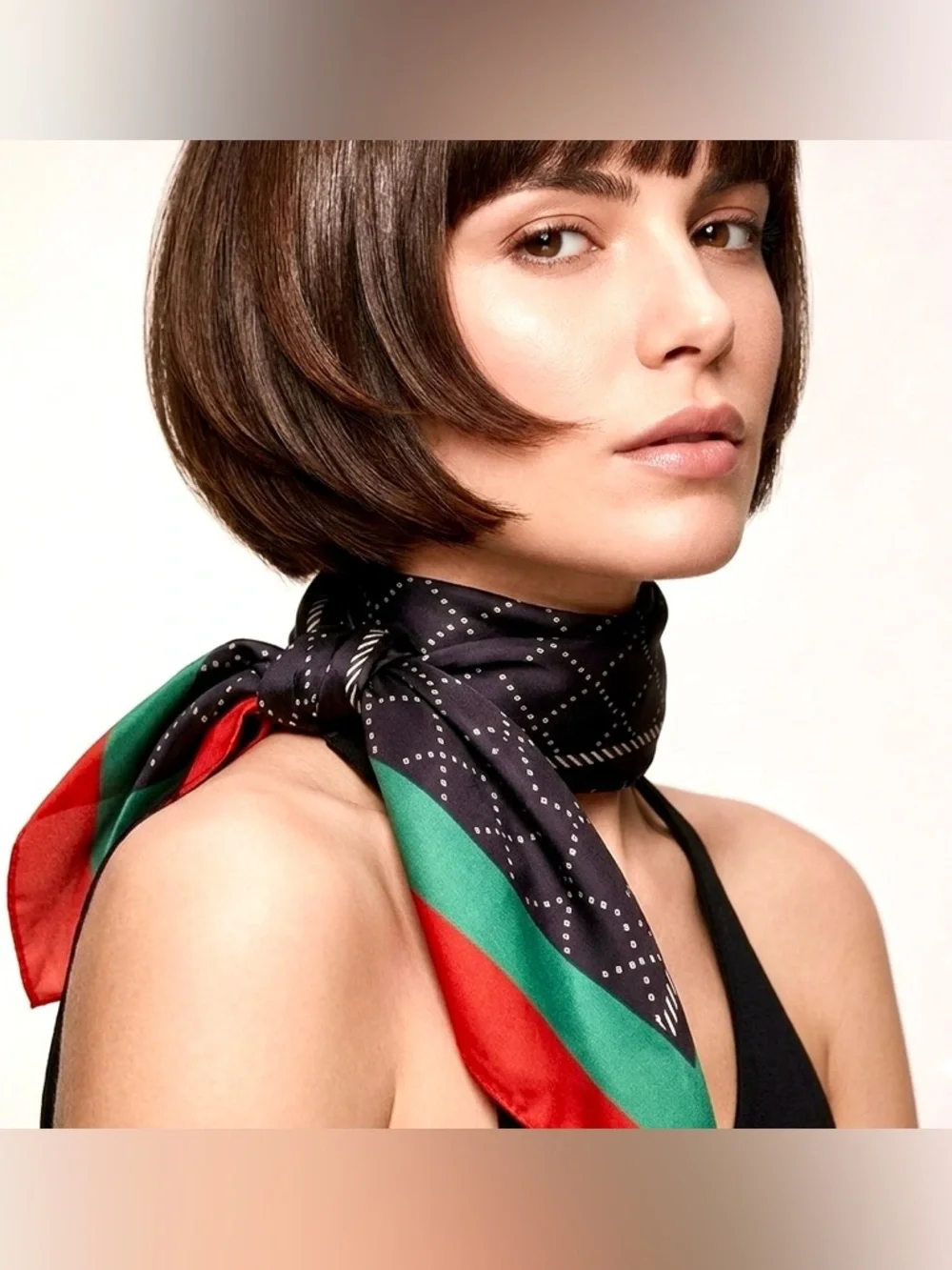 Elegant Twilly Scarf – Black Geometric Stripe Hair/Neck/Bag Accessory